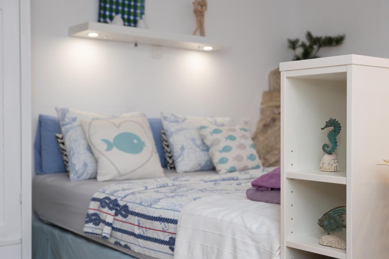 Charming Studio Apartment At House Rustica With Terrace And Nearby Parking Punat Esterno foto