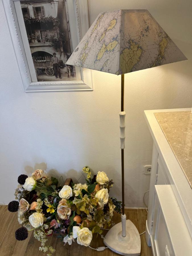 Charming Studio Apartment At House Rustica With Terrace And Nearby Parking Punat Esterno foto